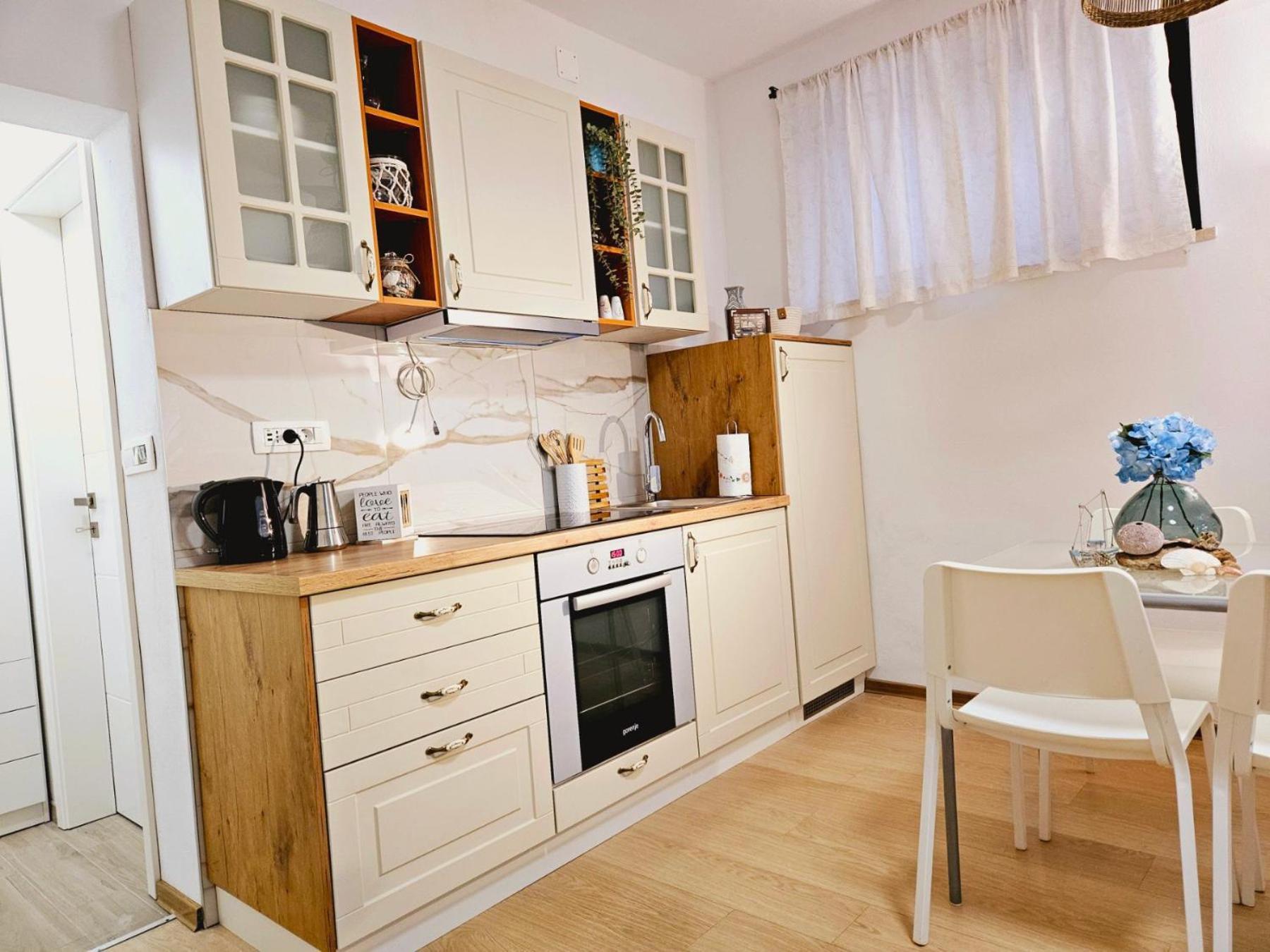 Apartma Tul 이졸라 외부 사진